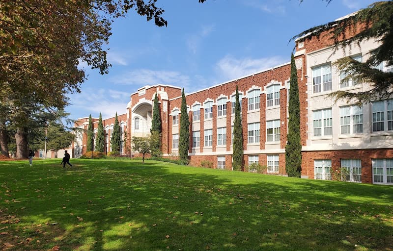 Eric High School campus building